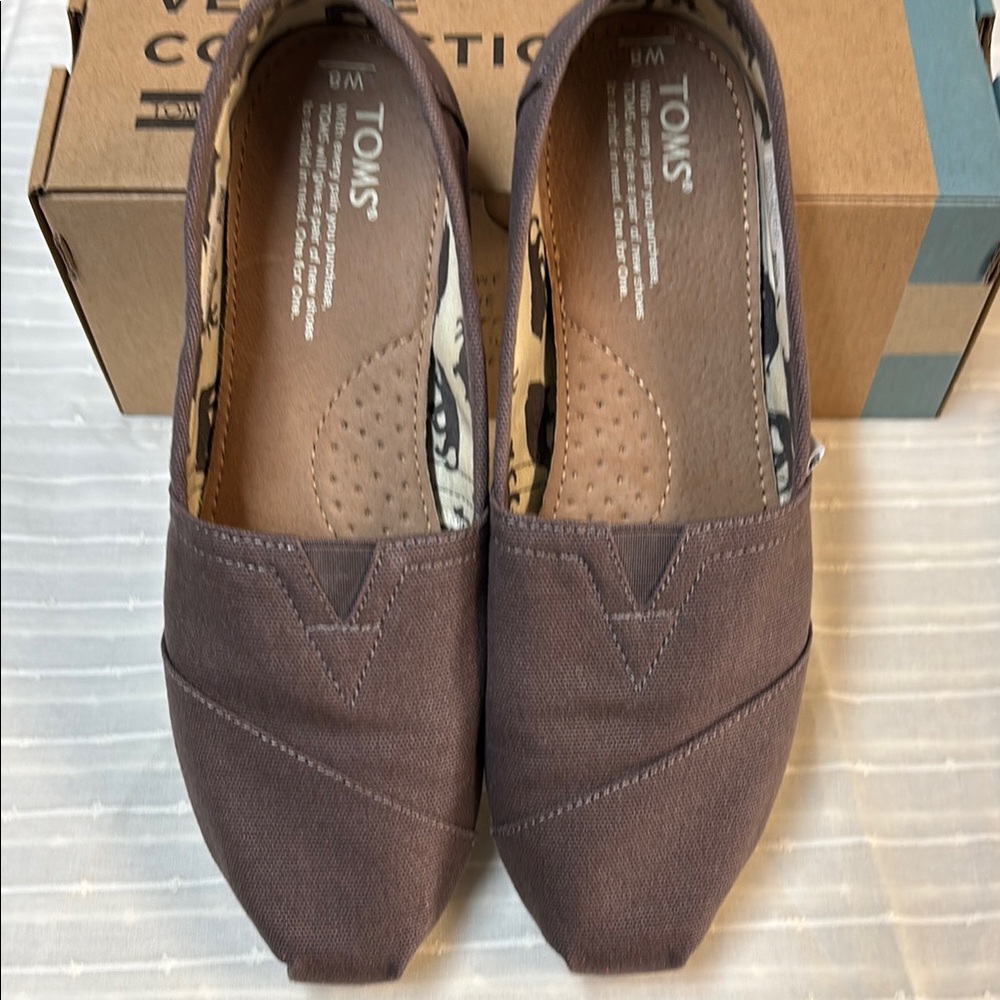 TOMS Men's Casual Slip-On Shoes - Brown